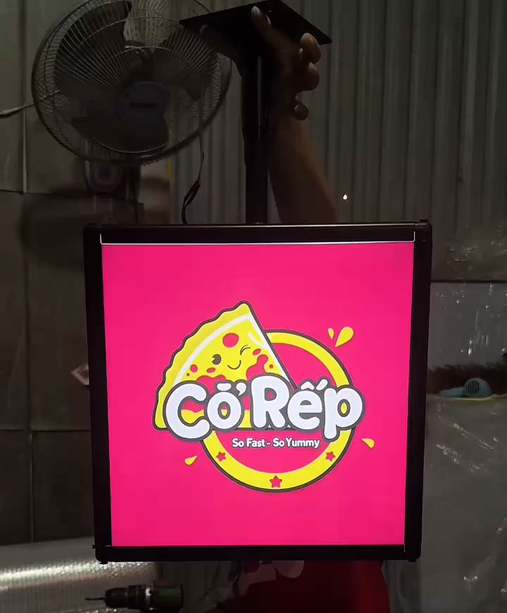 hop den magic quay 360 do treo tha tran tai hanoi